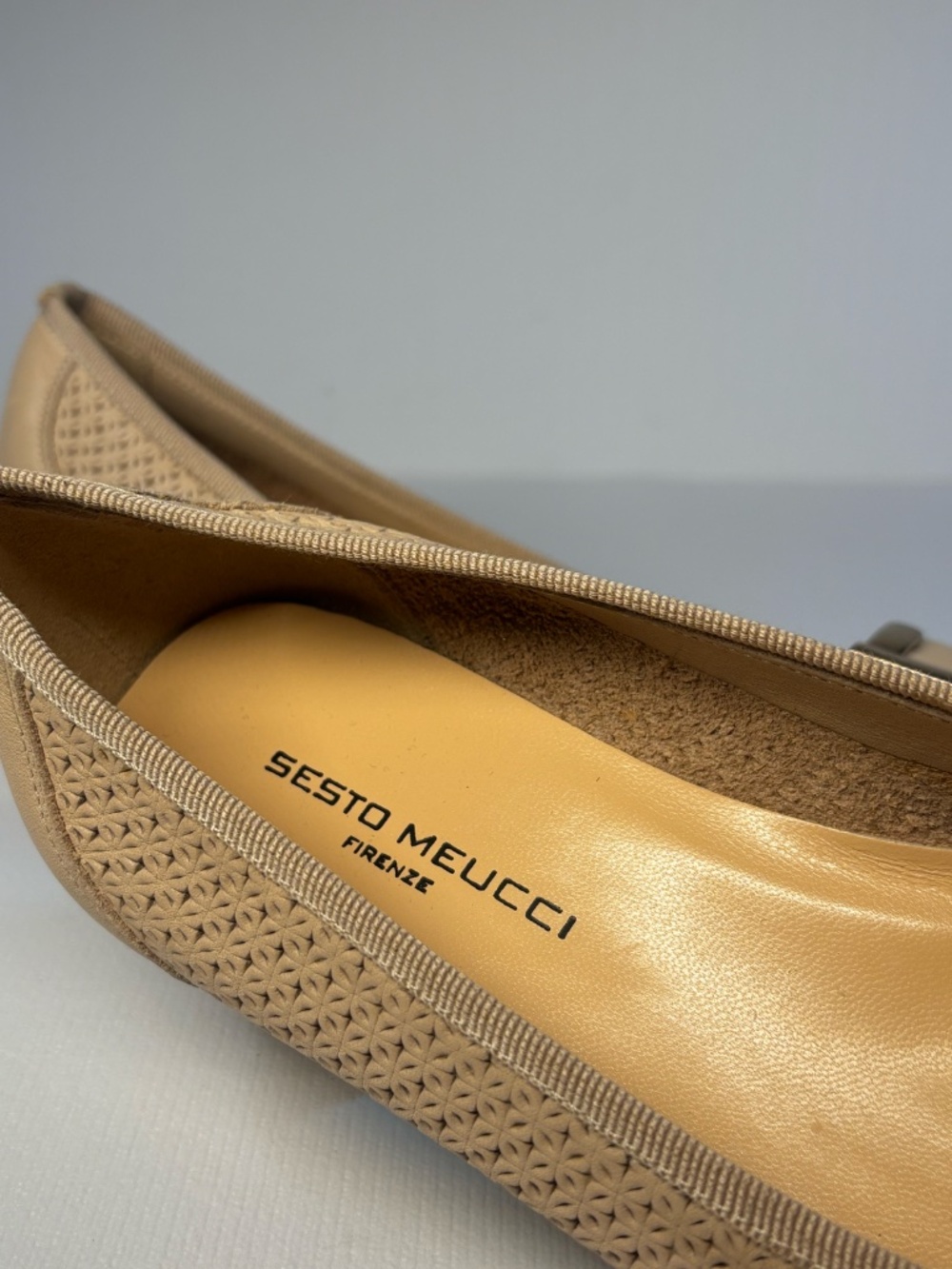 Sesto Meucci Firenze Italy Beige Leather Bow Pumps Block Heel Size 7W - Picture 11 of 14